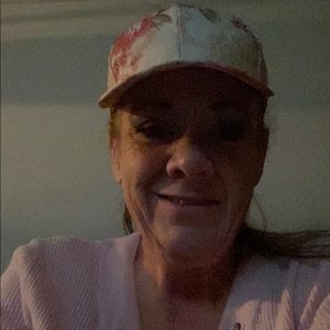 Meet your Posher, Michele